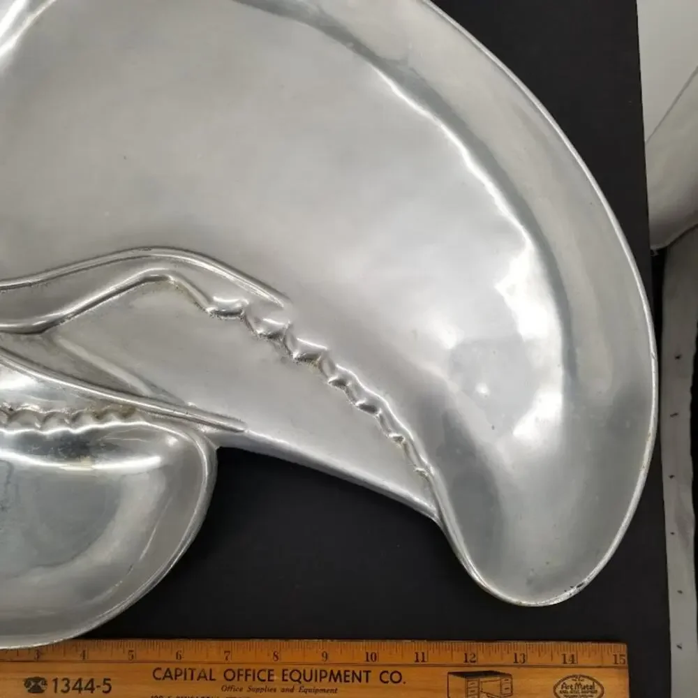 Wilton vintage metal